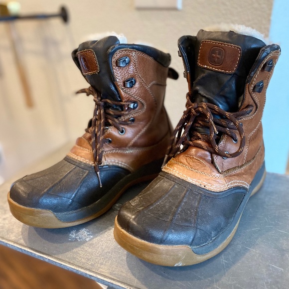 Wenger Swiss Army Shearling Boots main image 11